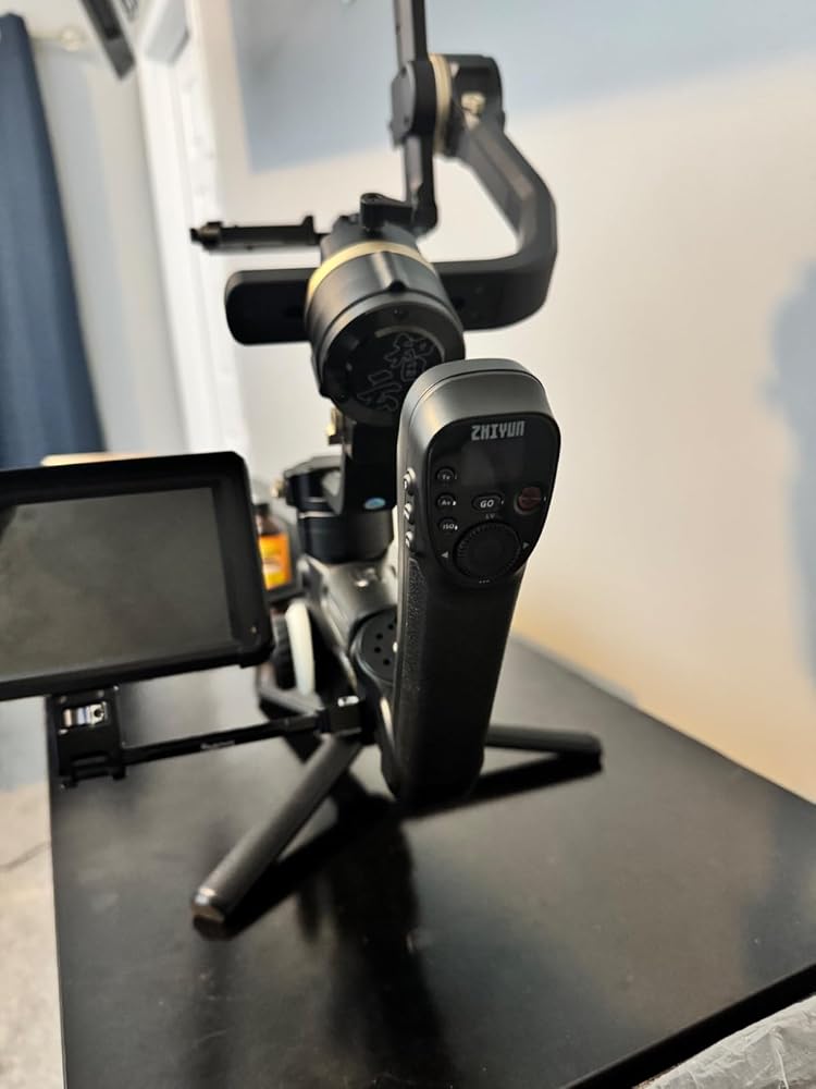 Zhiyun Crane 4 Kamera Gimbal 4,5 kg Standard mit Licht
