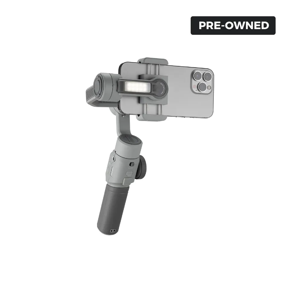 Zhiyun Smooth 5E Handy Gimbal Open Box mit 680 Lux Licht