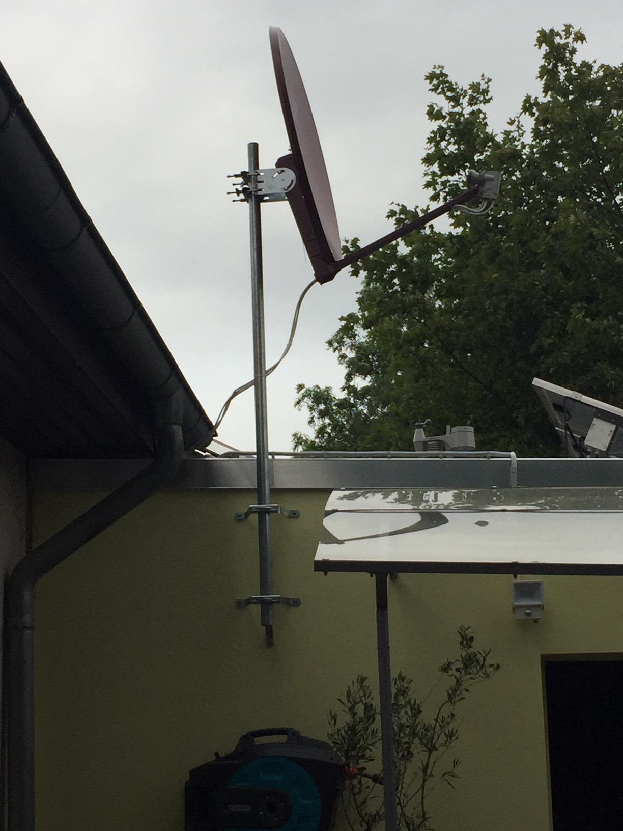 Maclean MCTV-555 Mastbügel 10 cm SAT Stahl verzinkt