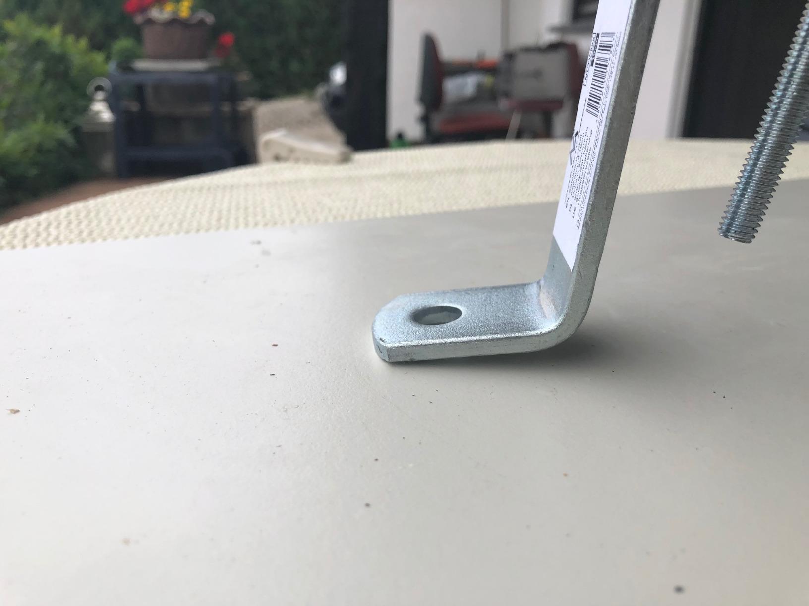 Maclean MCTV-555 Mastbügel 10 cm SAT Stahl verzinkt