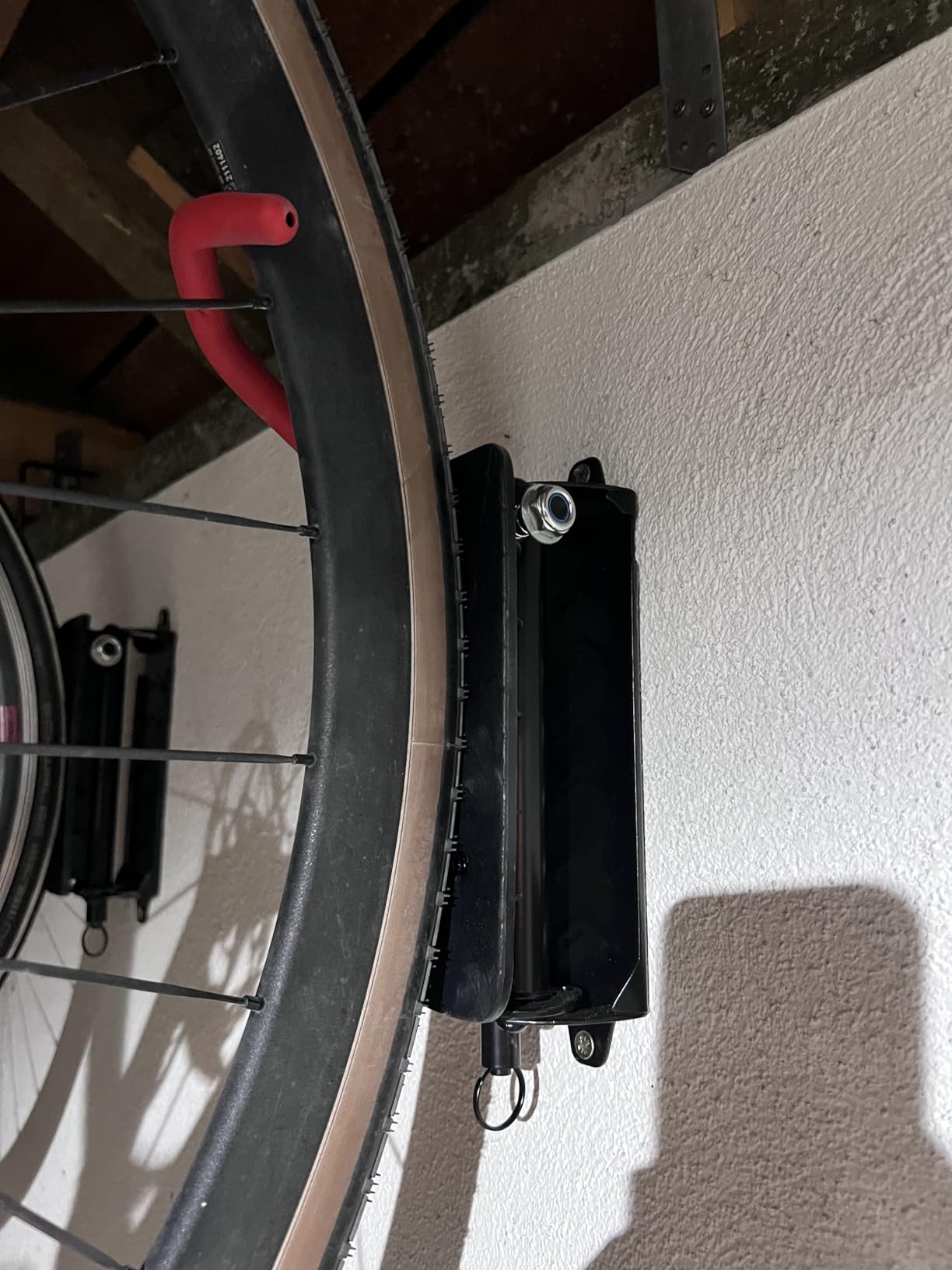 Maclean MC-998 Fahrrad-Wandhalterung vertikal 30kg 1 Stück