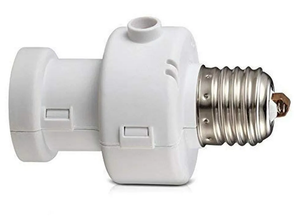 Maclean Energy MCE21W Lampenfassung E27 Dämmerung weiß
