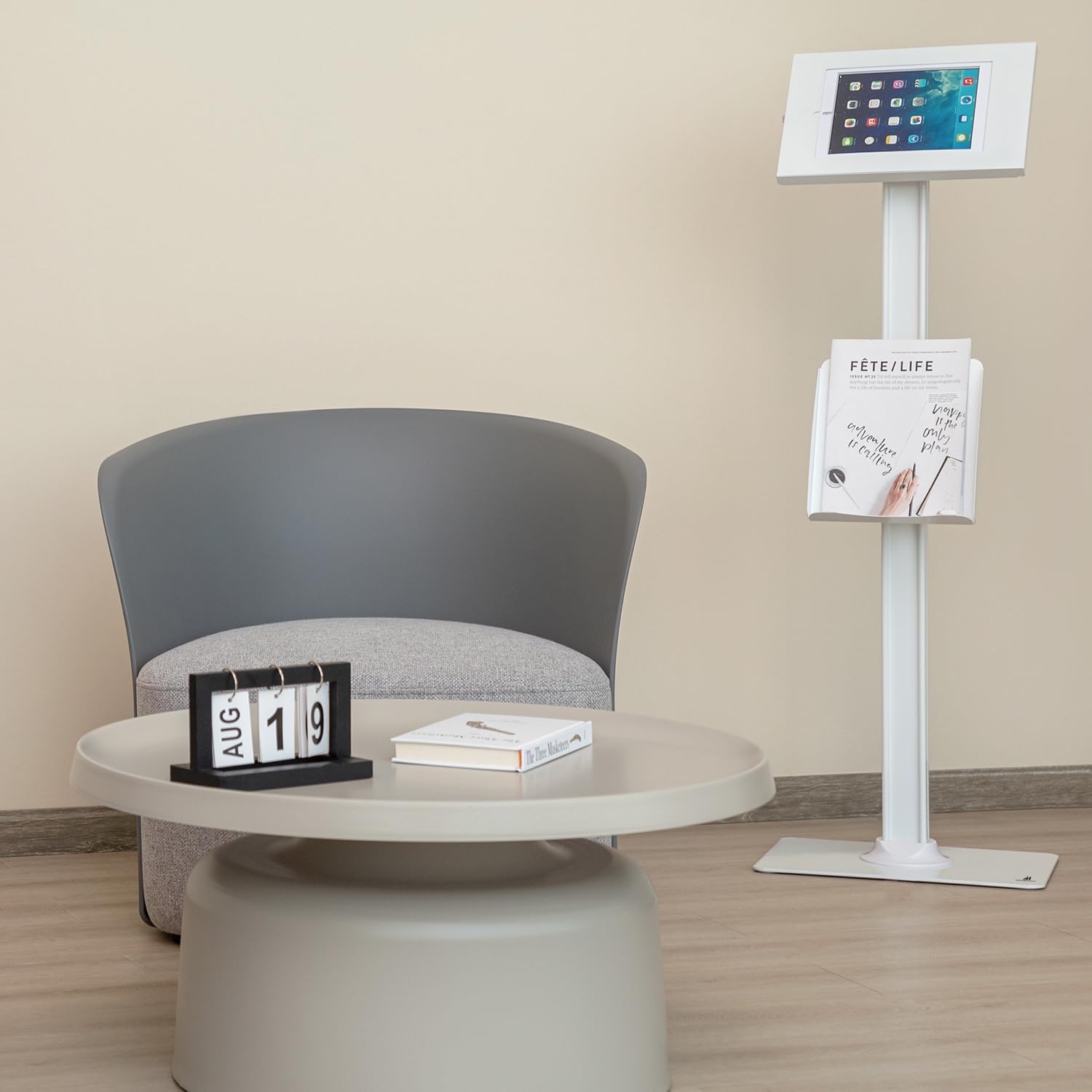 Maclean MC-476 Tablet Bodenständer Weiß Prospekthalter