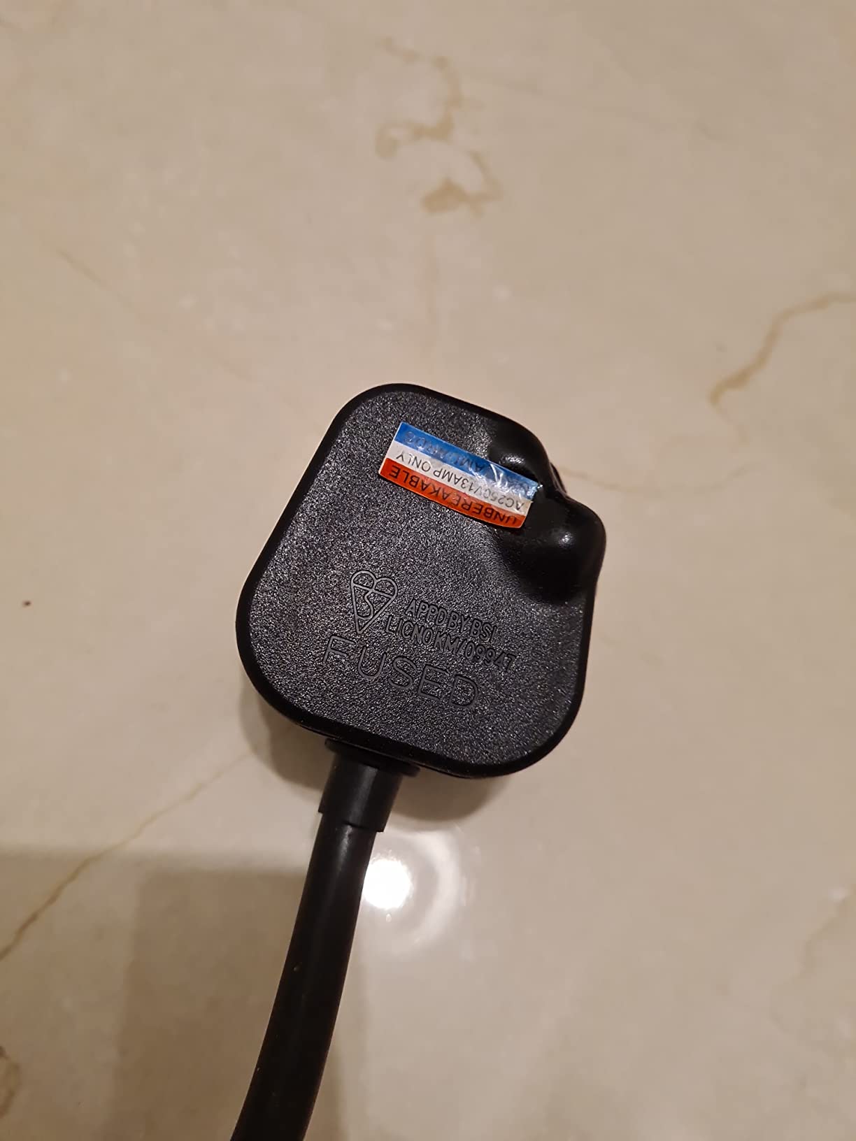 Maclean Energy MCE193 UK Netzstecker 13A 1 Stück