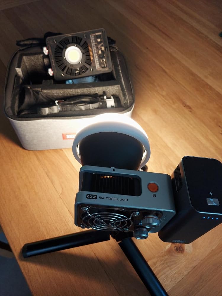 Zhiyun MOLUS X60 COB Videolicht 60W Bi-Color Standard