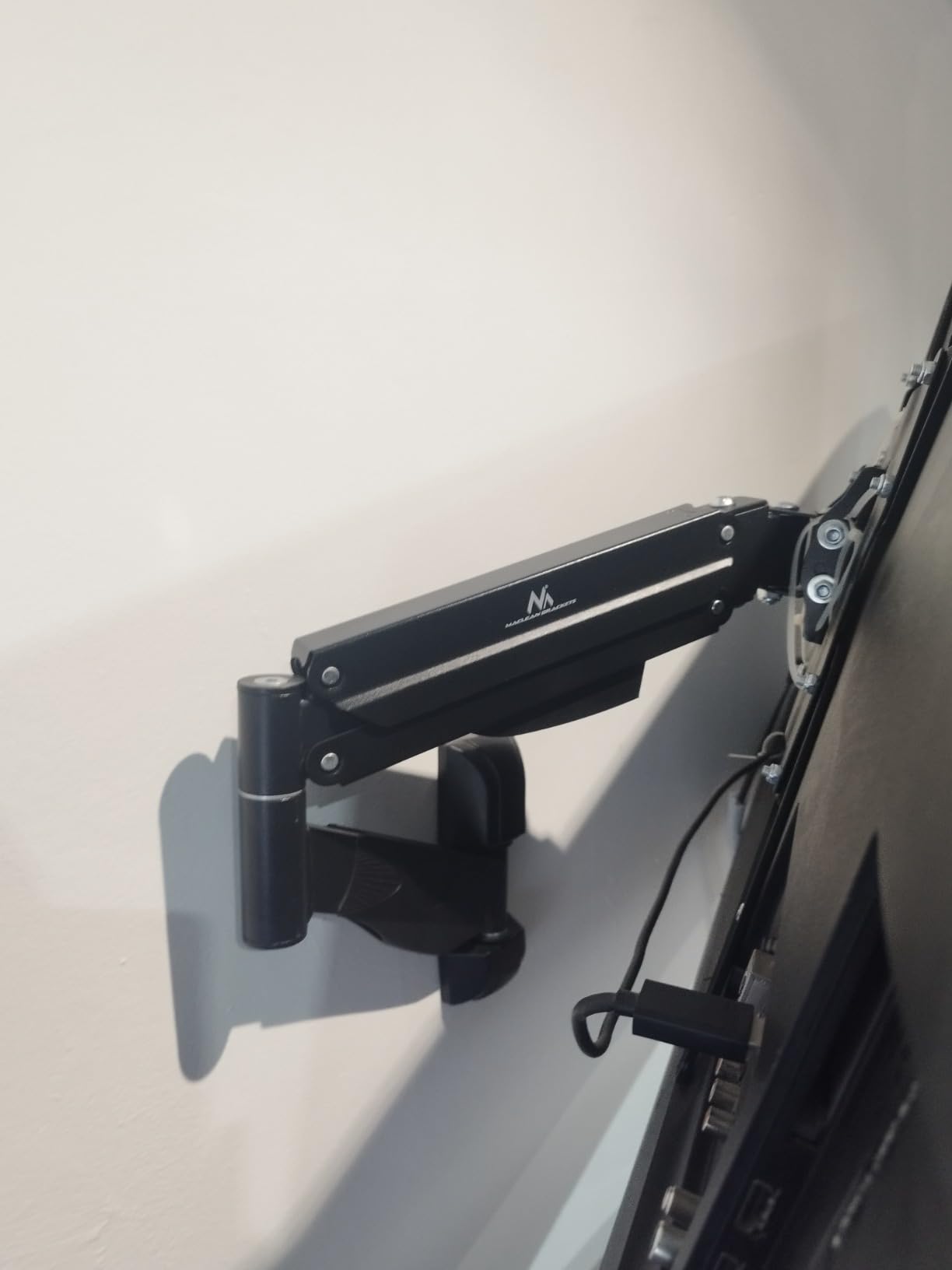 Maclean MC-784 TV Wandhalterung 32-55" Gasfeder 22 kg