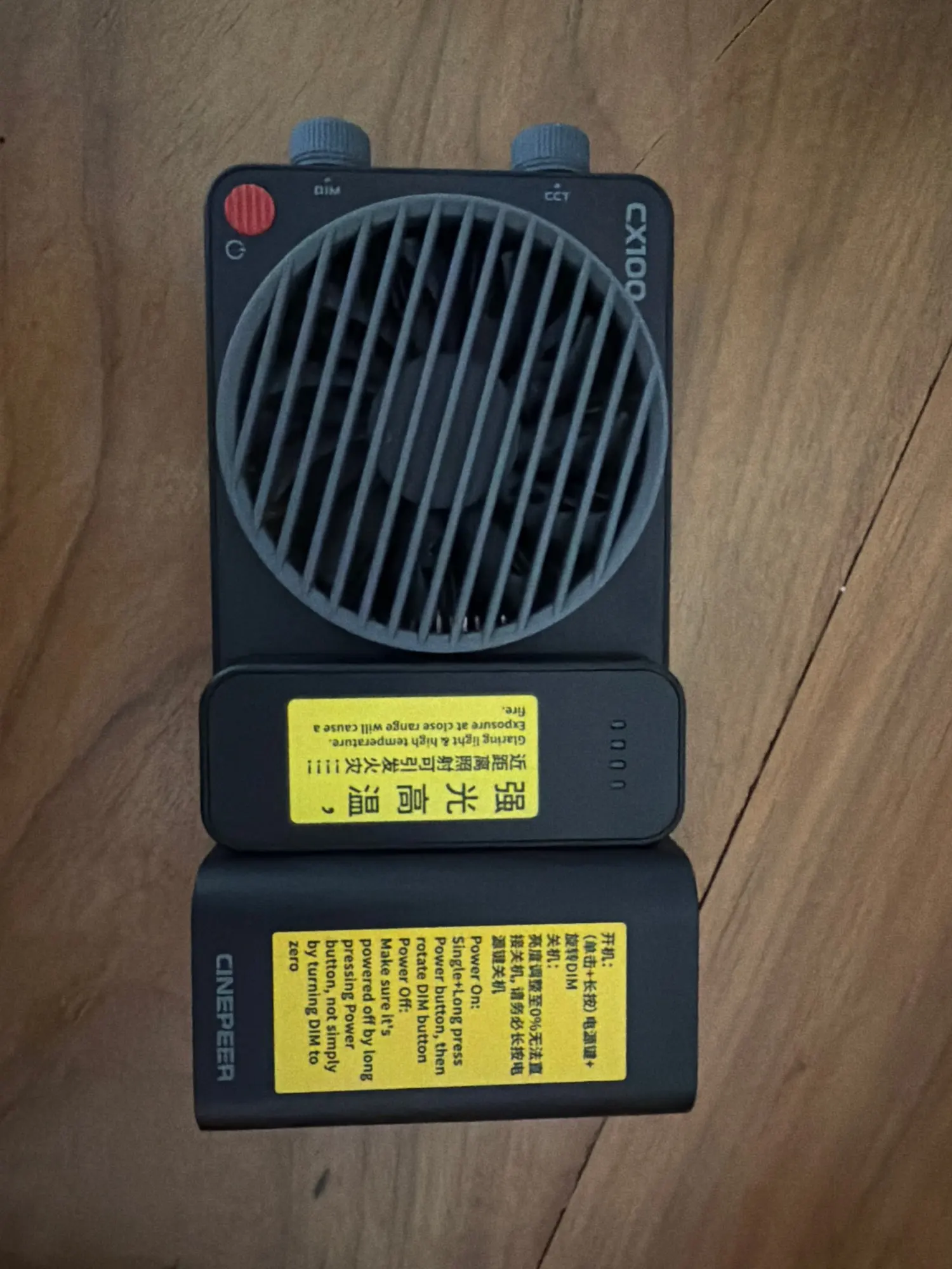 Zhiyun CINEPEER CX100 LED Videoleuchte 100W mit Akku