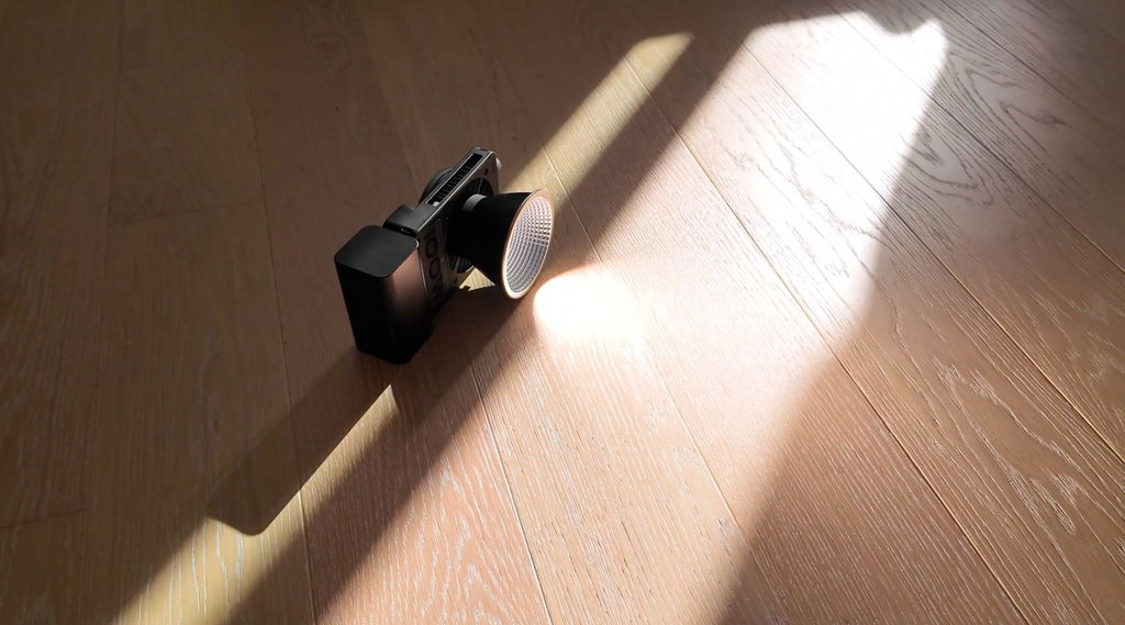 Zhiyun CINEPEER CX100 LED Videoleuchte 100W mit Akku