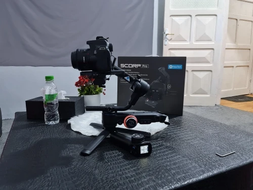 FeiyuTech SCORP Pro Kamera-Gimbal Profi