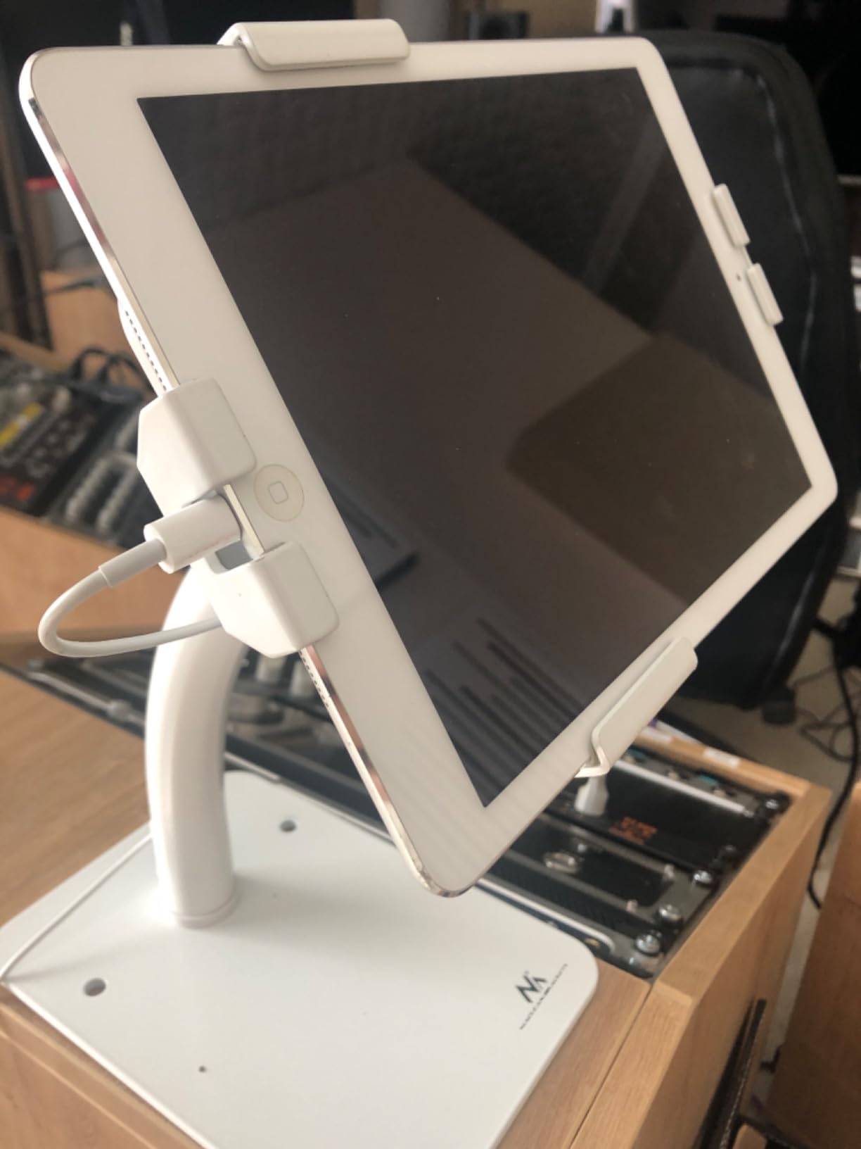 Maclean MC-468 Tablet Halterung Weiß 7,9-11 Zoll Tisch Wand