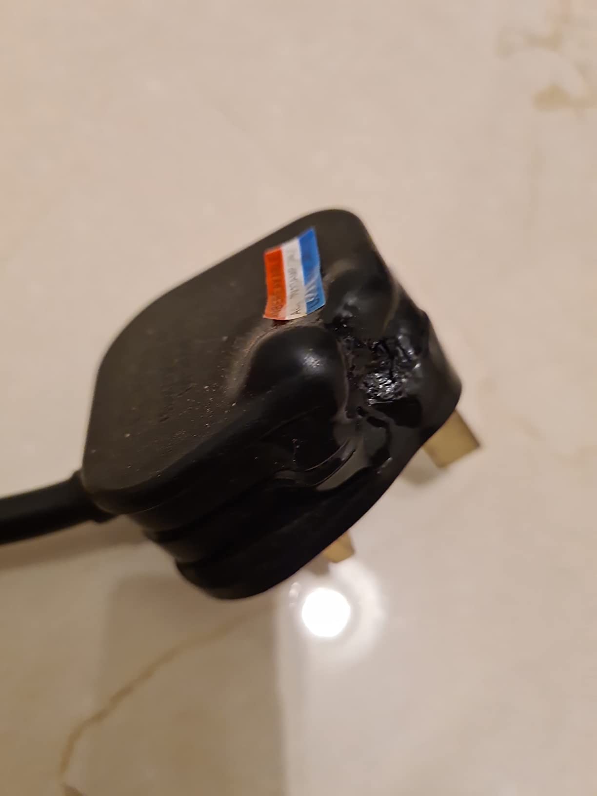 Maclean Energy MCE193 UK Netzstecker 13A 1 Stück