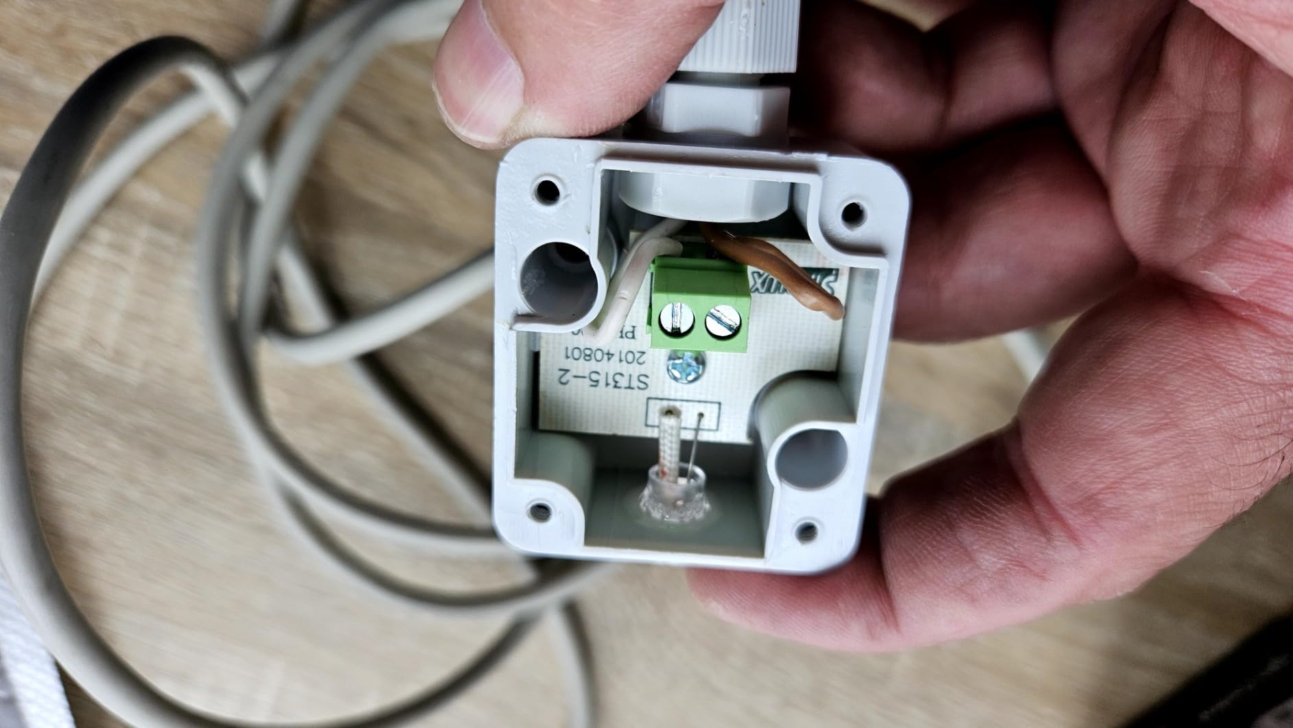 Maclean Energy MCE35 Dämmerungssensor IP65 außen 3000W