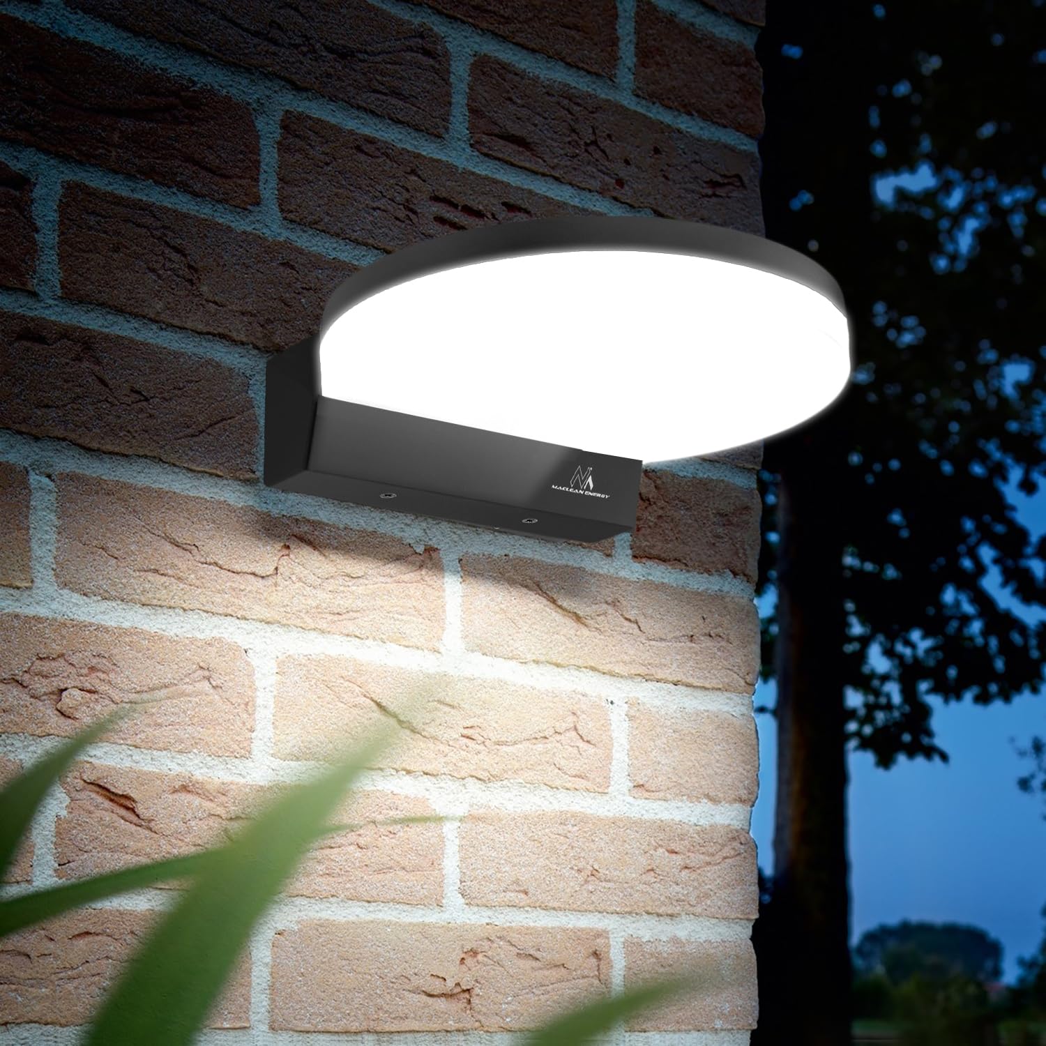 Maclean Energy MCE346 LED Wandlampe schwarz 15W neutralweiß